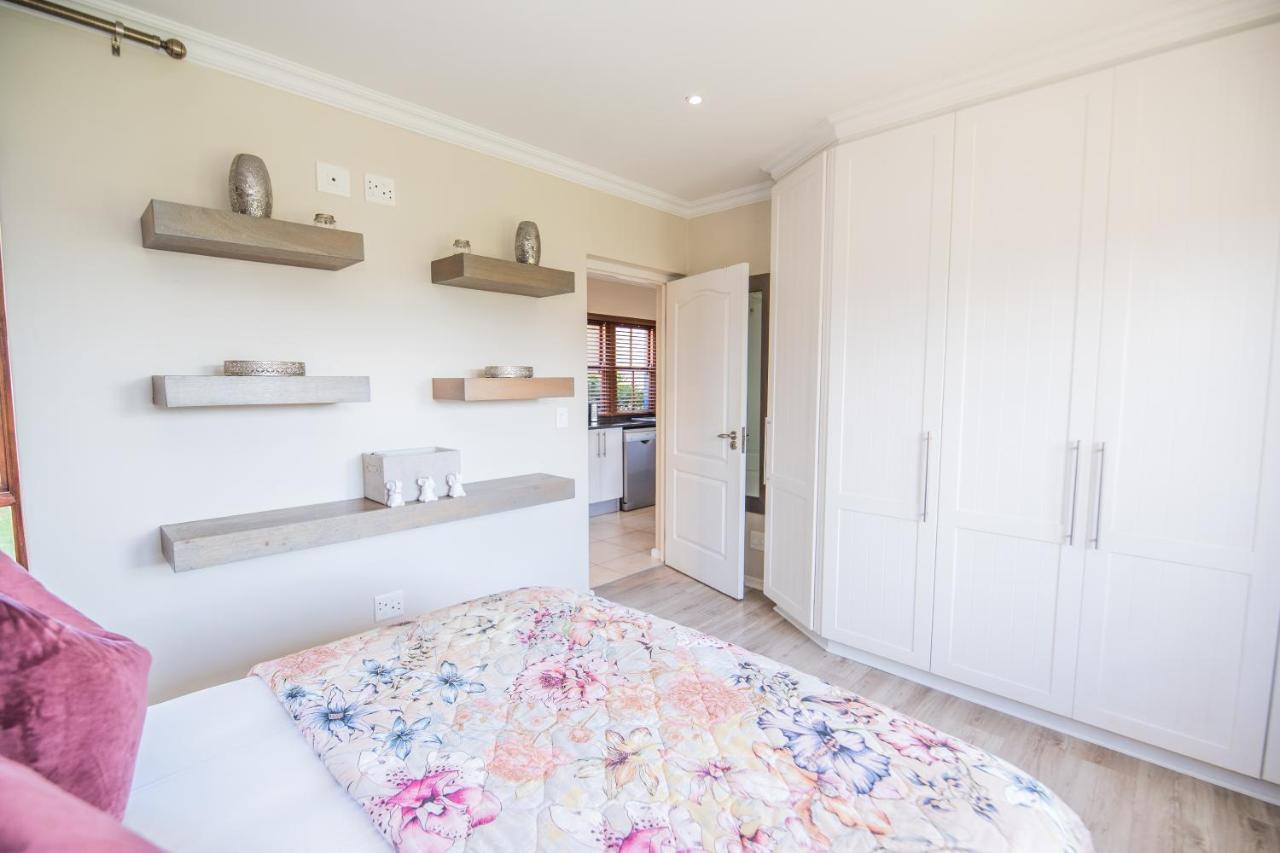Six Whale Rock Gardens With Back Up Power For Load Shedding Apartment Plettenberg Bay Exterior foto
