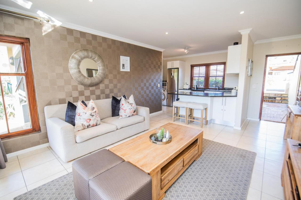 Six Whale Rock Gardens With Back Up Power For Load Shedding Apartment Plettenberg Bay Exterior foto