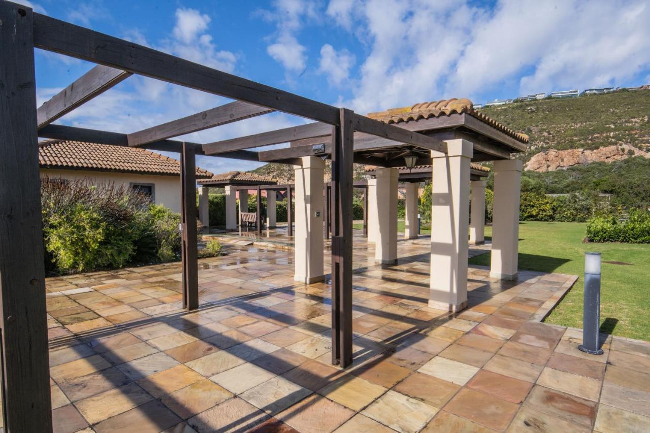 Six Whale Rock Gardens With Back Up Power For Load Shedding Apartment Plettenberg Bay Exterior foto