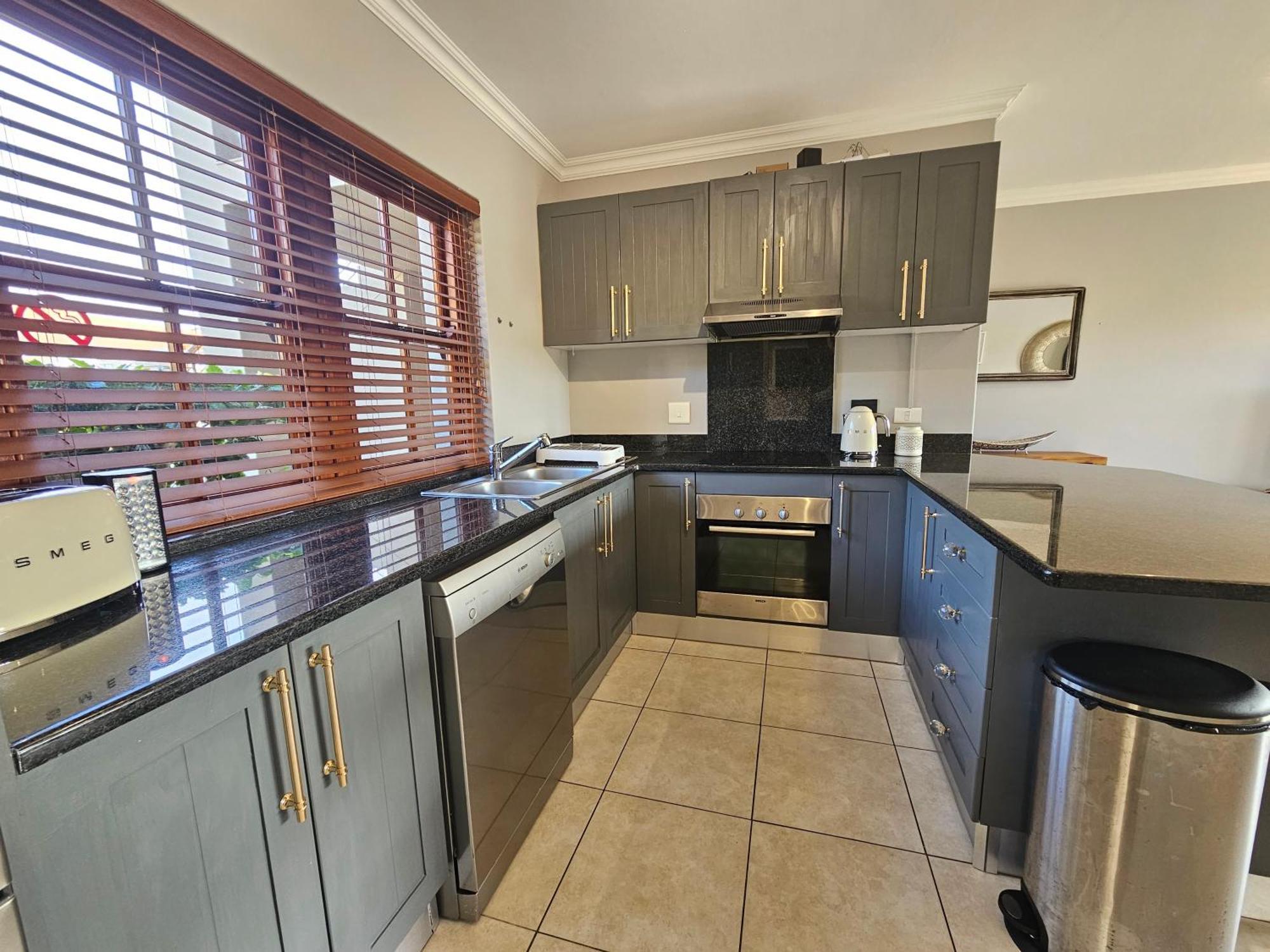 Six Whale Rock Gardens With Back Up Power For Load Shedding Apartment Plettenberg Bay Exterior foto