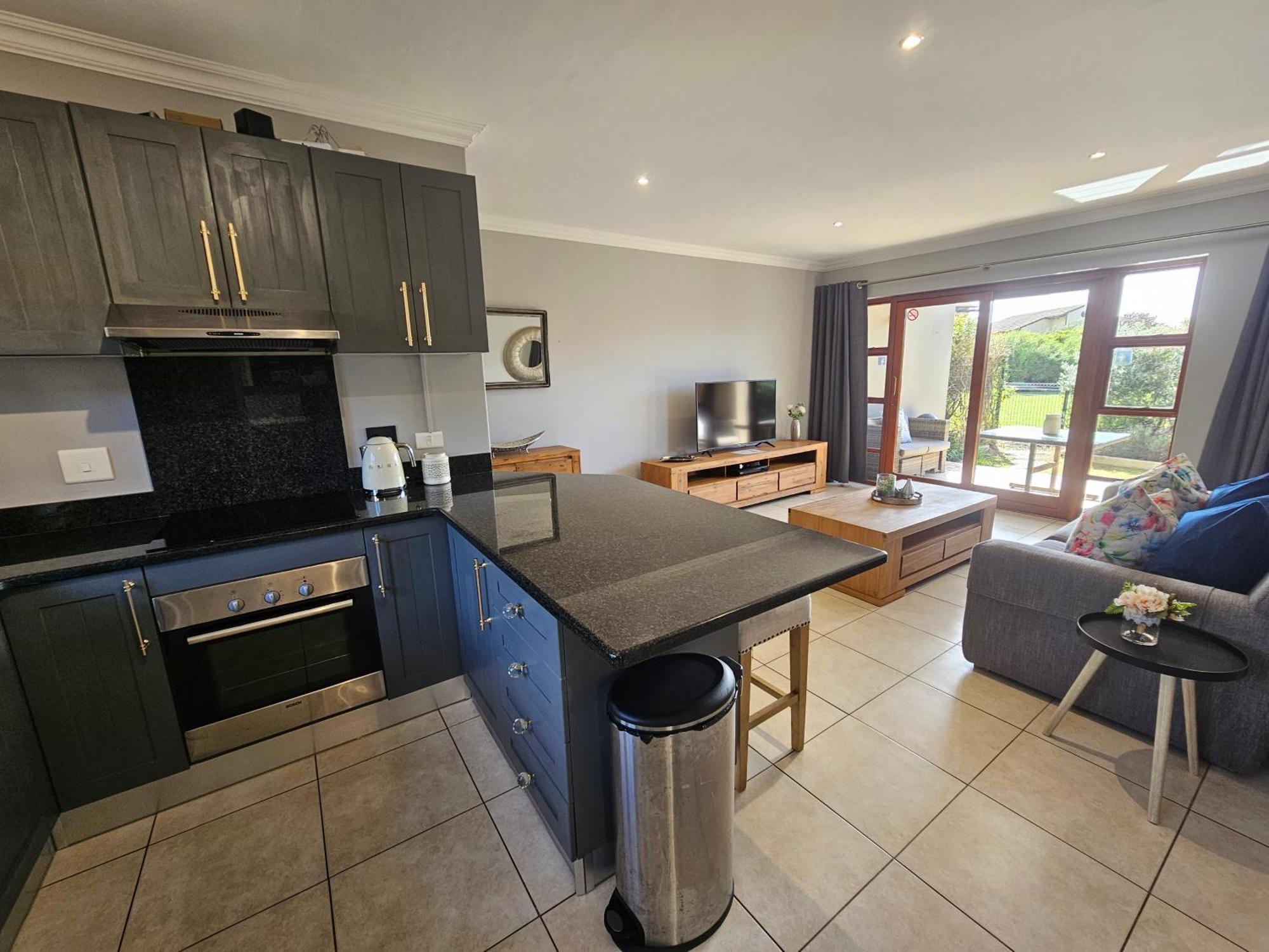Six Whale Rock Gardens With Back Up Power For Load Shedding Apartment Plettenberg Bay Exterior foto